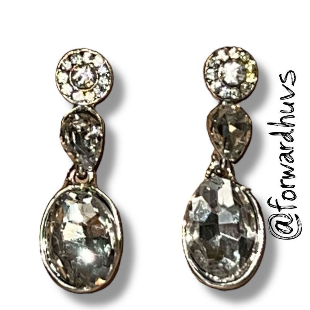 Bundle Sale 3 for $15 | Elegant Drop Earrings – Clear Rhinestones